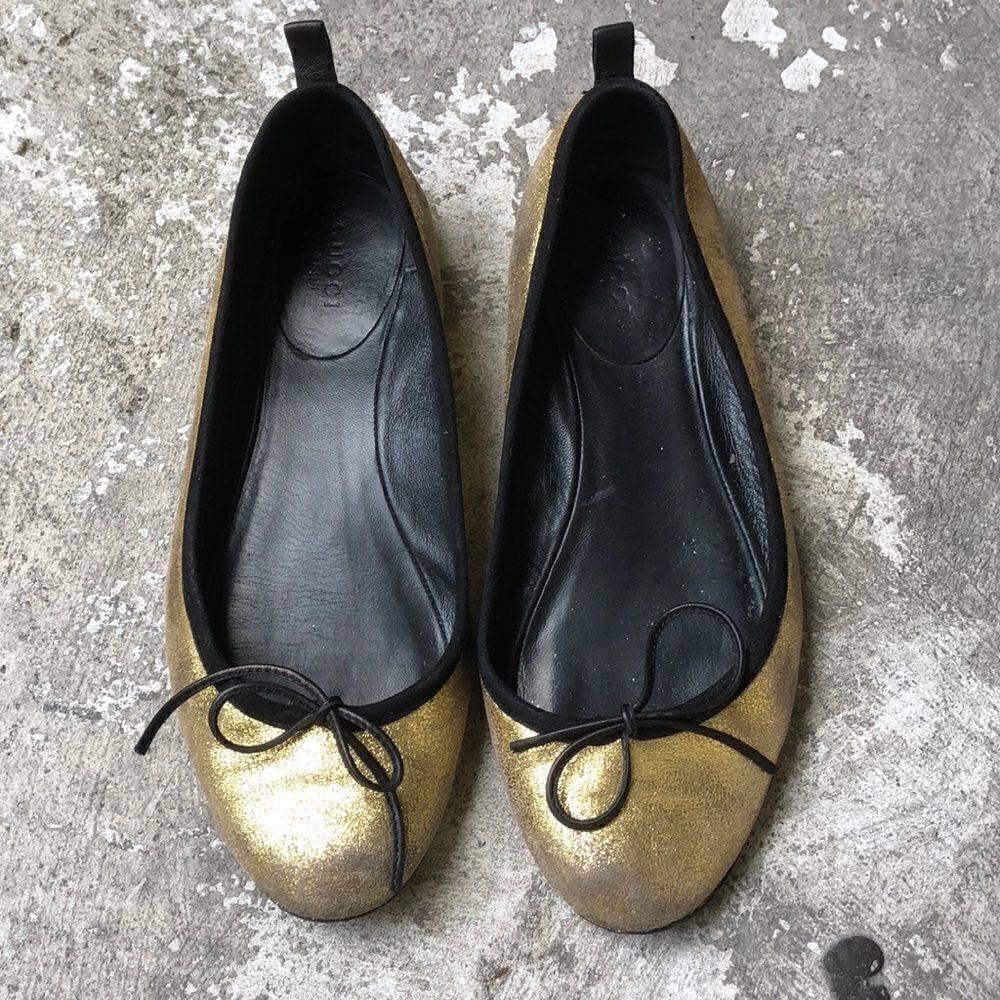 Gucci flats